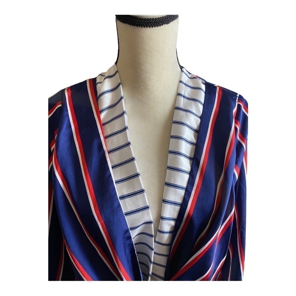 EYA-RED WHITE AND BLUE TOP-SIZE SMALL